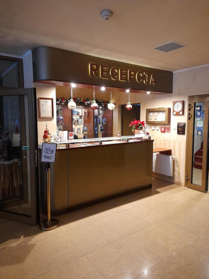 Hotel Koch Kętrzyn Kültér fotó