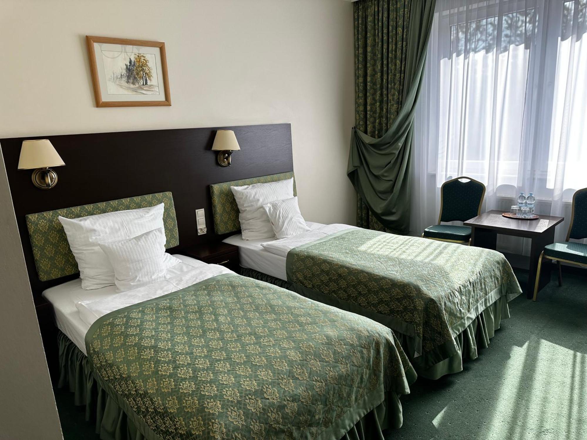 Hotel Koch Kętrzyn Kültér fotó